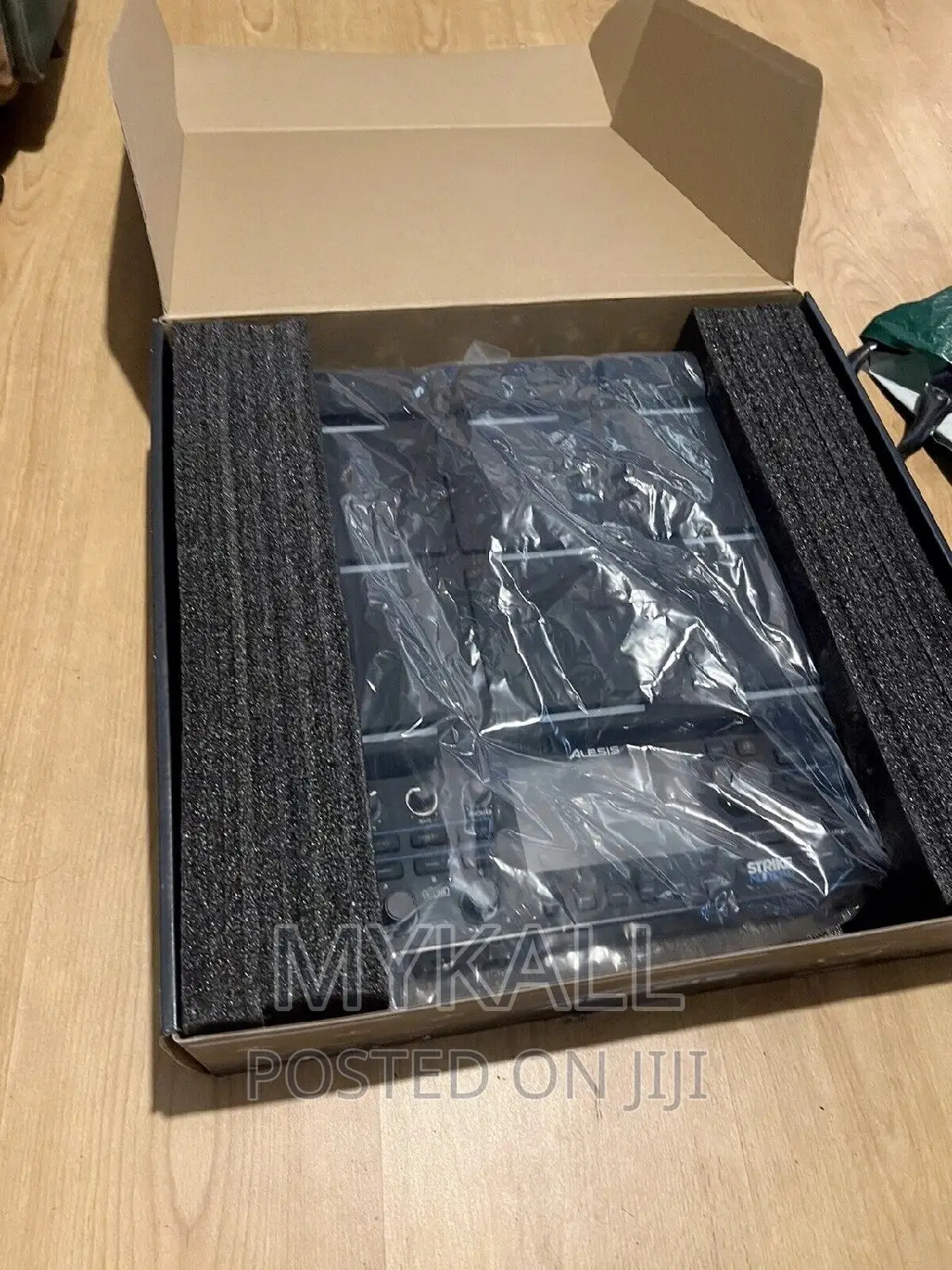 Alesis Strike Multipad