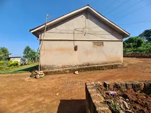 4bdrm Bungalow in Kakiri for sale