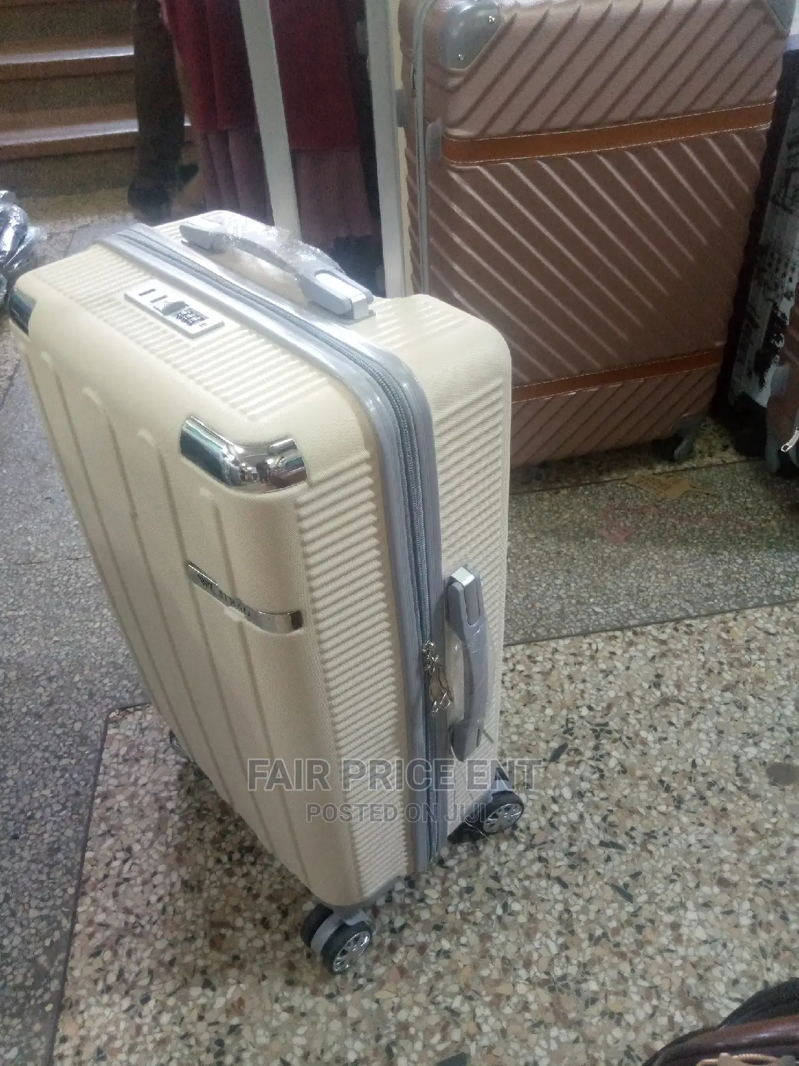 Suitcase Plastic. Medium ( Cream)