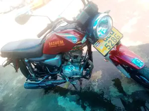 Yamaha Crux 2018 Red