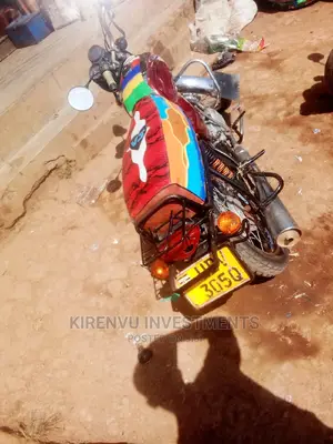 Bajaj Boxer 2014 Purple