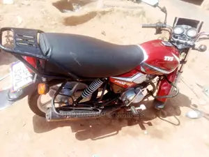 TVS Apache 180 RTR 2018 Red