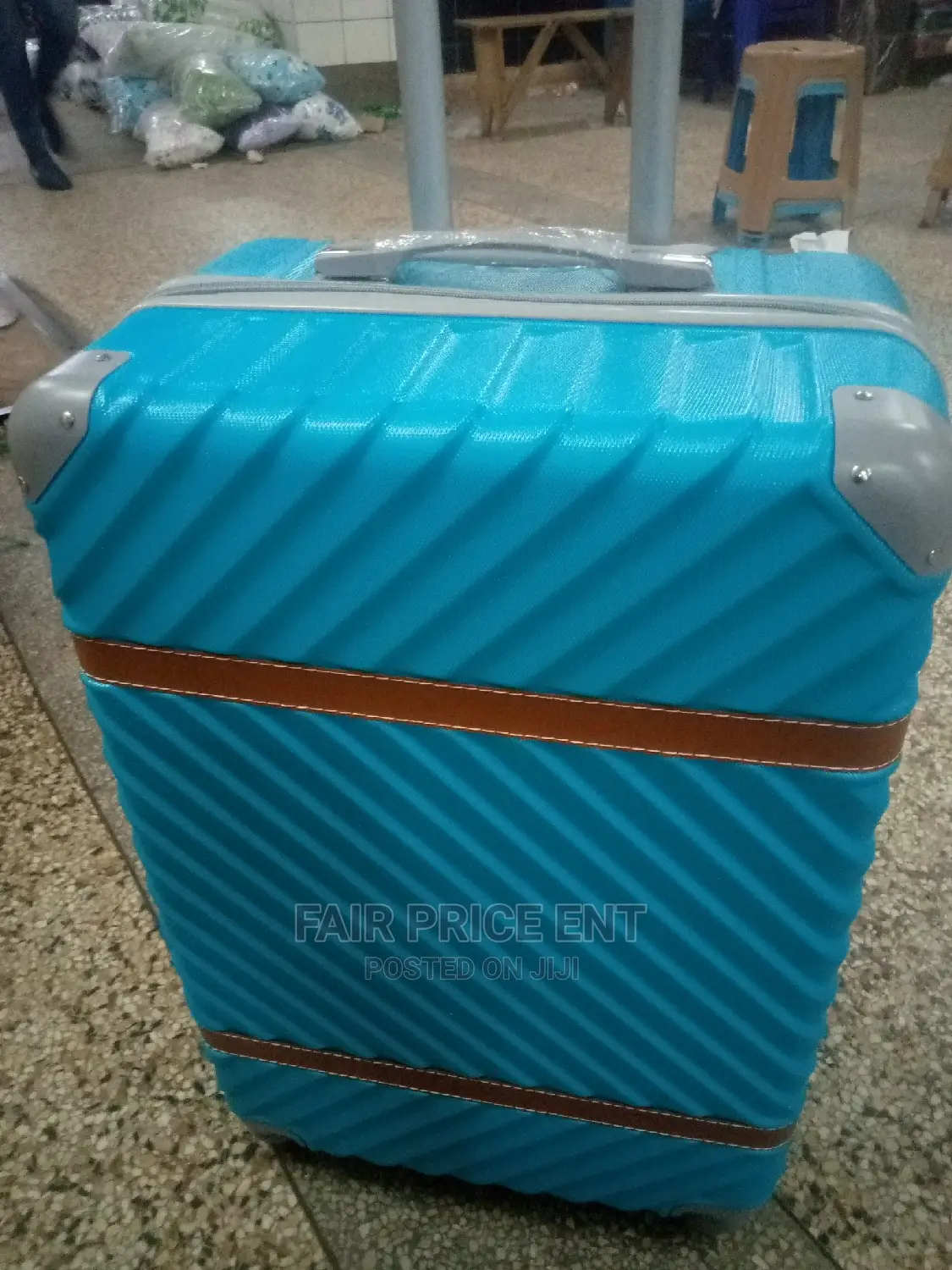 Plastic Suitcase Extra Large ( Blue)