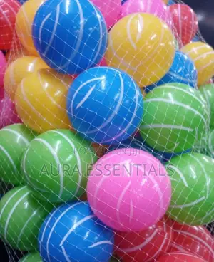 Small Babies Play Balls ( 50)