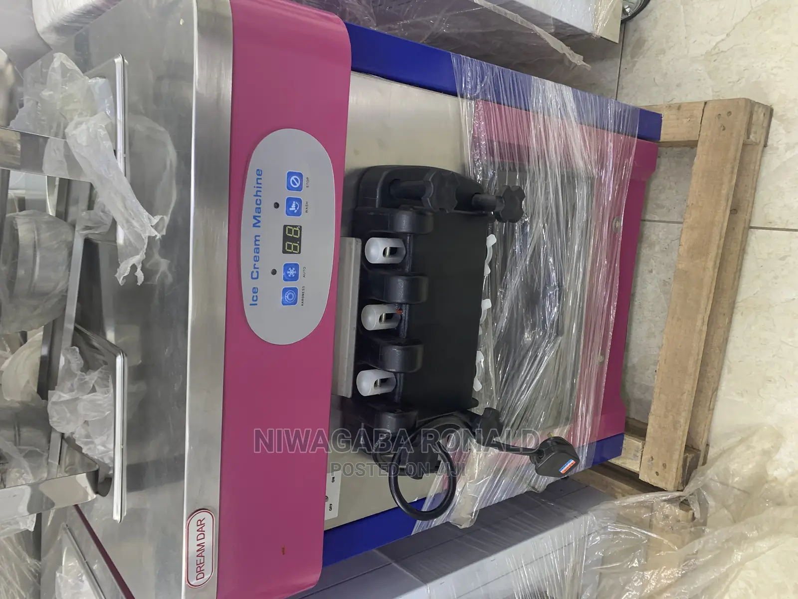Medium Ice Cream Machine