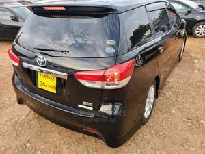 Toyota Wish 2010 Black