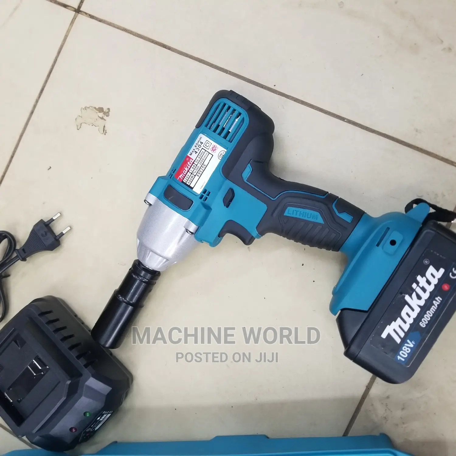 Cordless Wrench (Makita)