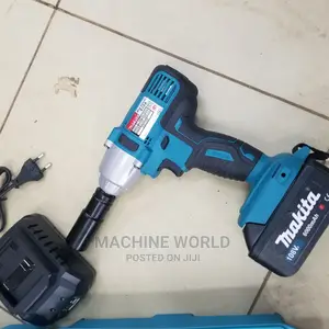 Cordless Wrench (Makita)