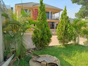 Furnished 5bdrm Duplex in Kira for Sale