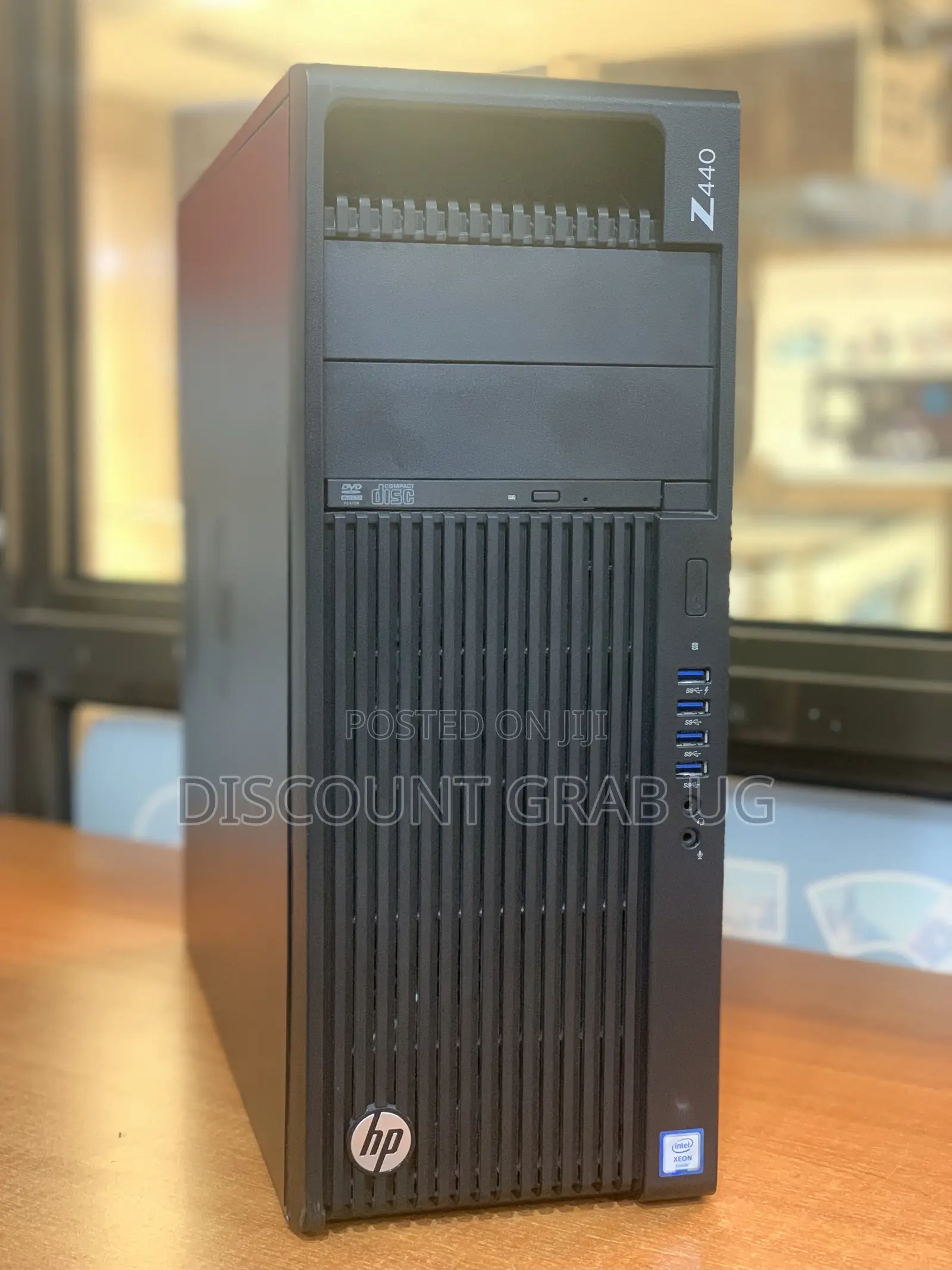 Desktop Computer HP Z440 64GB Intel Xeon SSD 1T