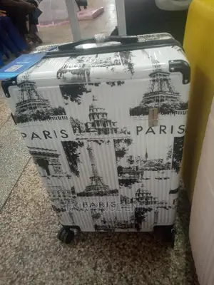 Style Plastic Suitcase Extra Large ( White)