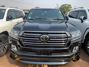 New Toyota Land Cruiser Prado 2.7 2020 Black