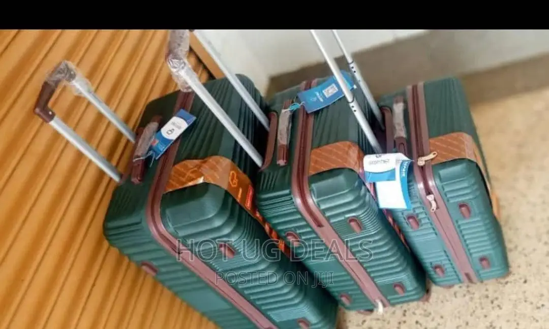 Travel Waterproof Suitcase- Green