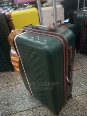 Plastic Suitcase by Good Perter, Extra Large( Green)