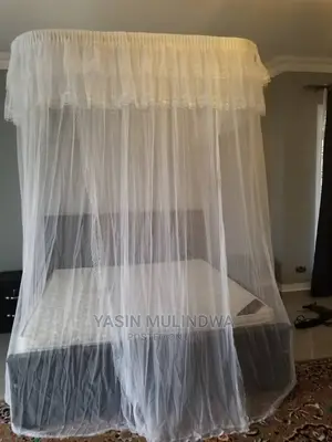 Mosquito Net Wall Mounted.