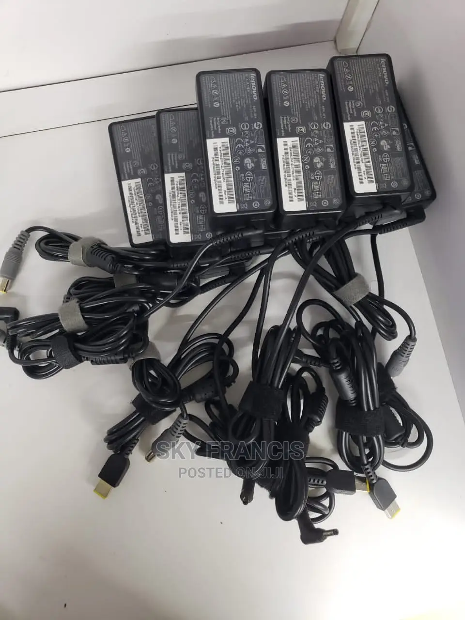 Adapter Lenovo USB 65w 20v