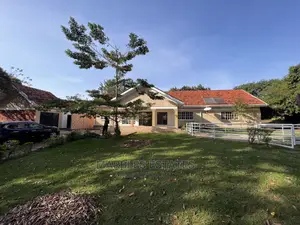4bdrm Bungalow in Bugolobi, Central Division for Rent