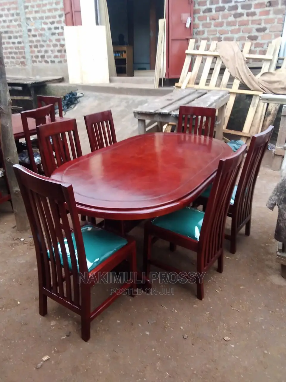 6 Seater Oval Dinning Set