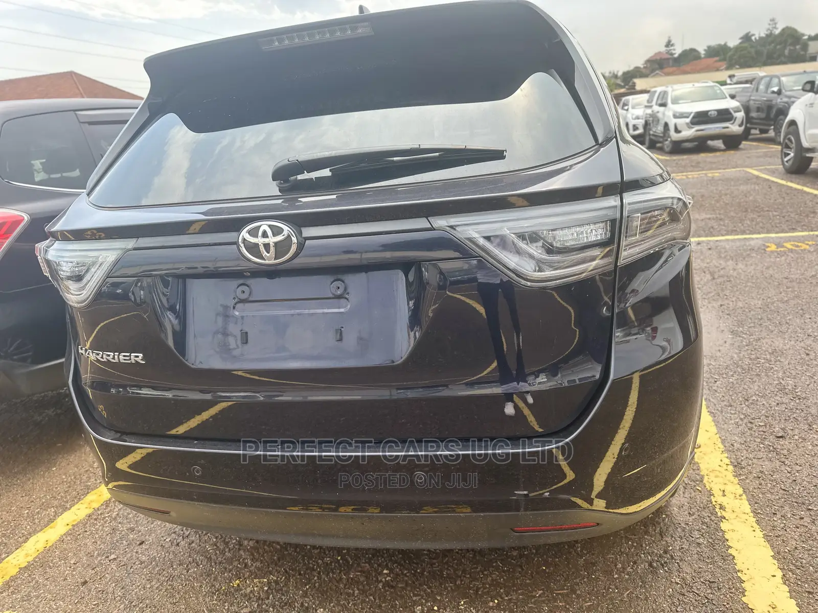 Toyota Harrier 2.0 2014 Blue