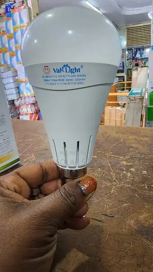 VAL Rechargeable Light