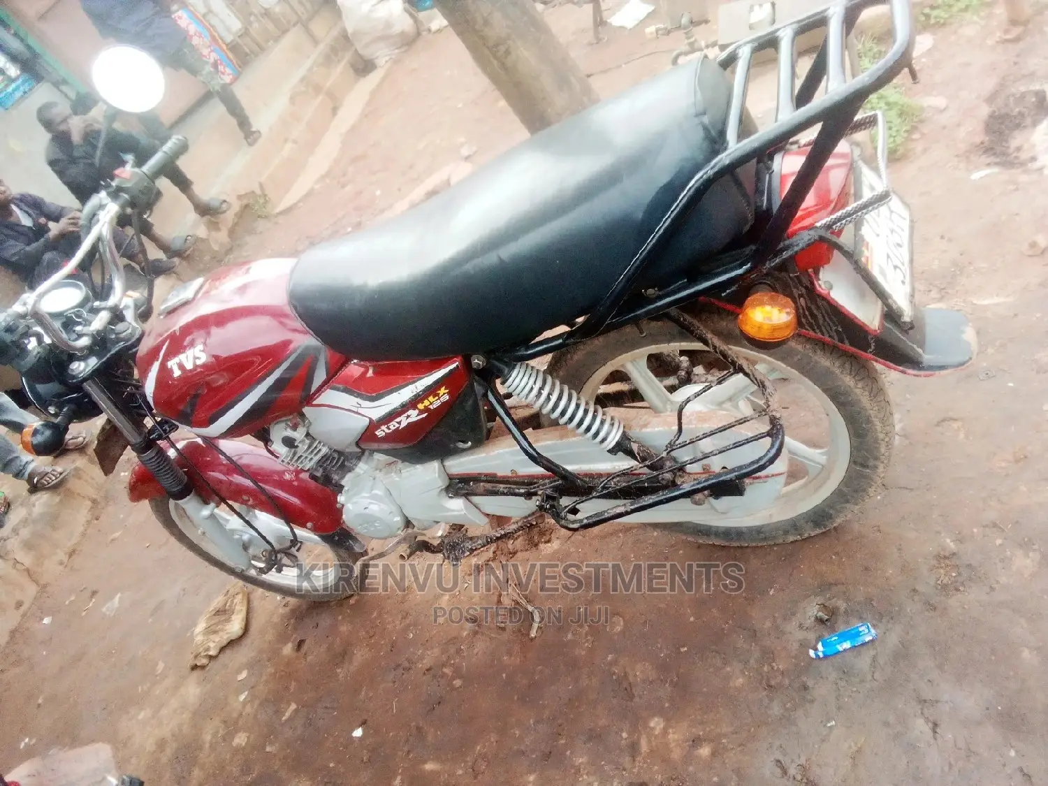 TVS HLX 125 2016 Red