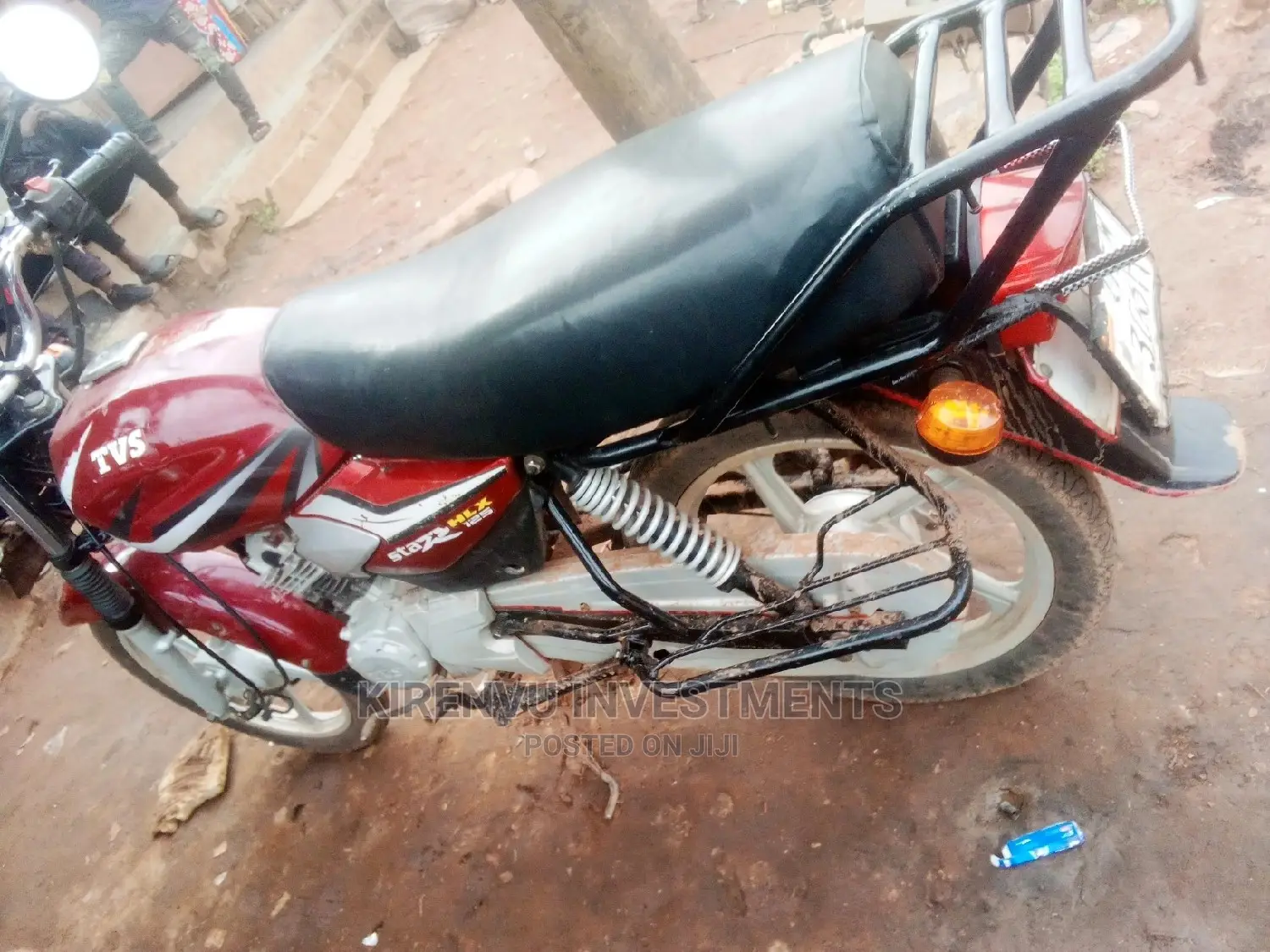 TVS HLX 125 2016 Red