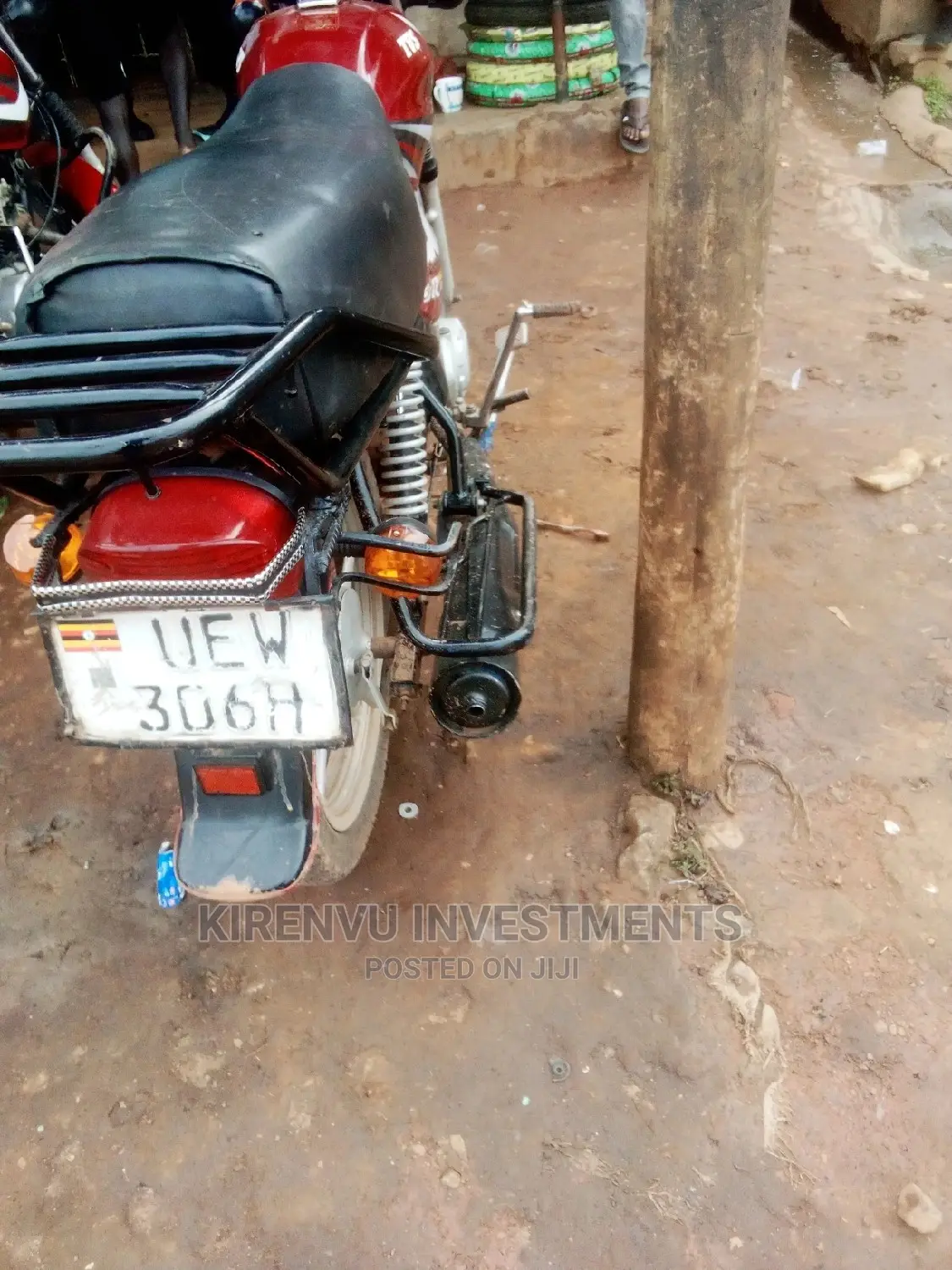 TVS HLX 125 2016 Red