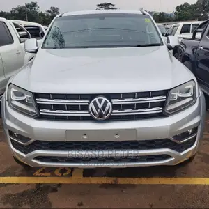 Volkswagen Amarok 2017 Silver