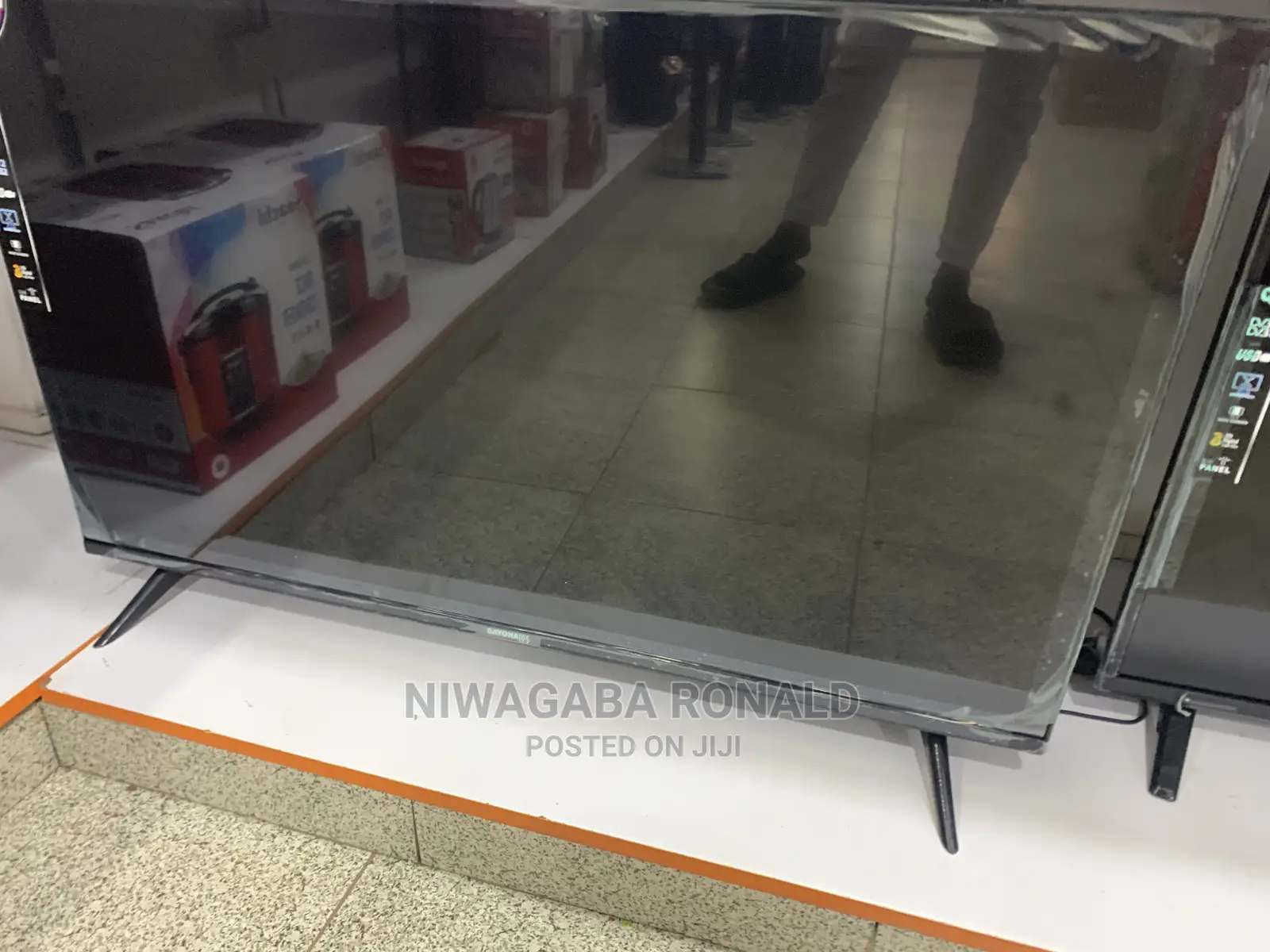 43” Sayona Smart Tv