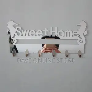 Wall Mounted Decorative Key Holder