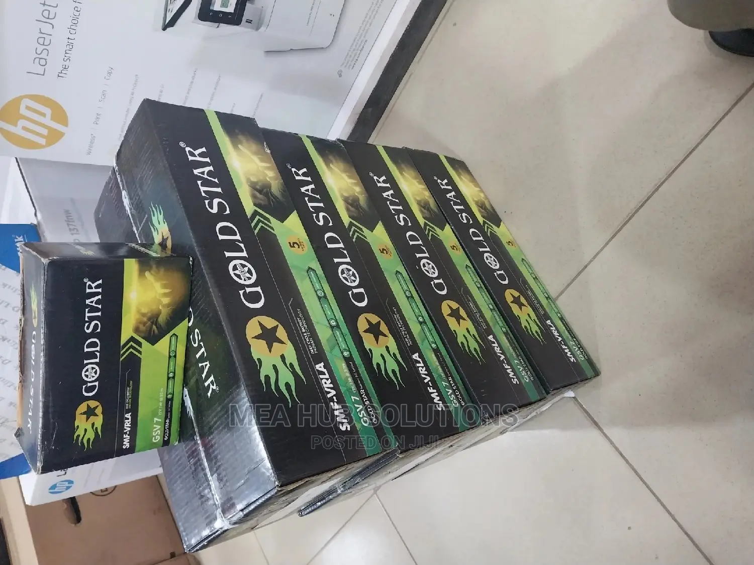 Gold Star Ups Battery