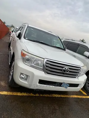 Toyota Land Cruiser Prado 2.7 I 2013 White