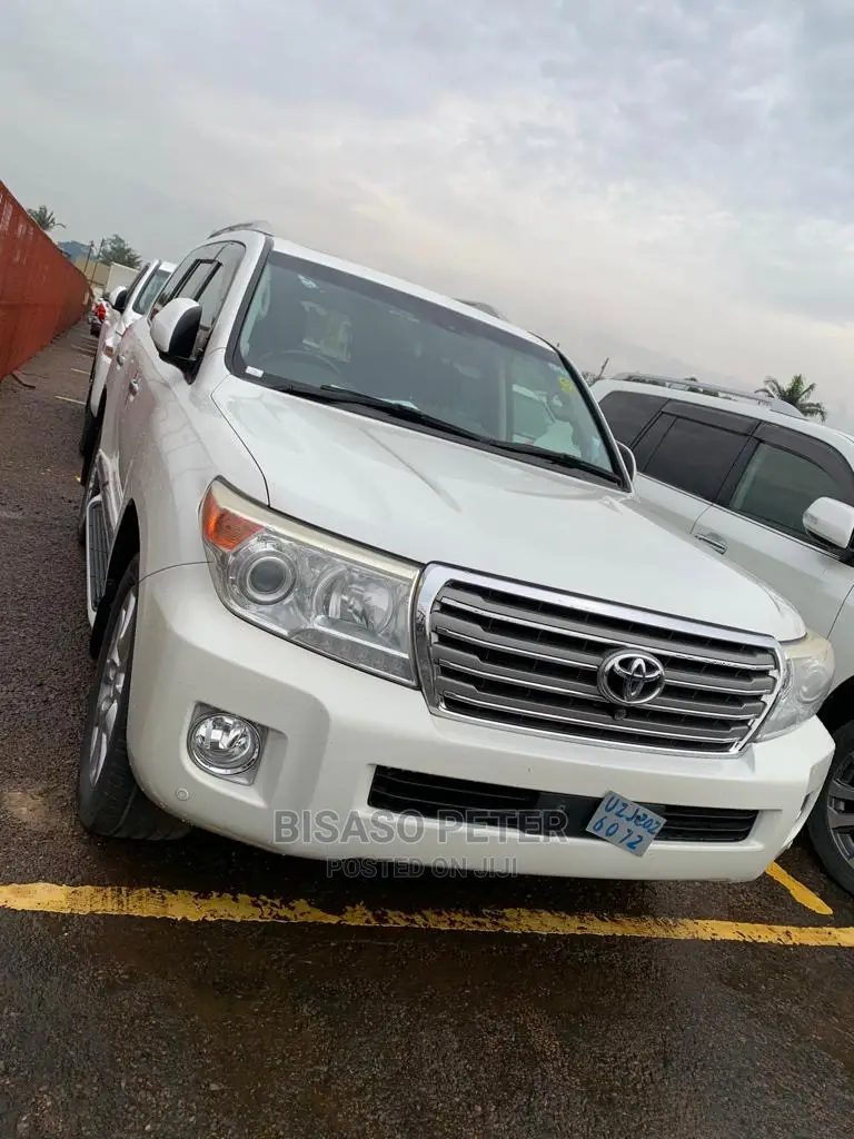 Toyota Land Cruiser Prado 2.7 I 2013 White