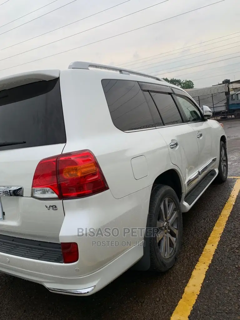 Toyota Land Cruiser Prado 2.7 I 2013 White