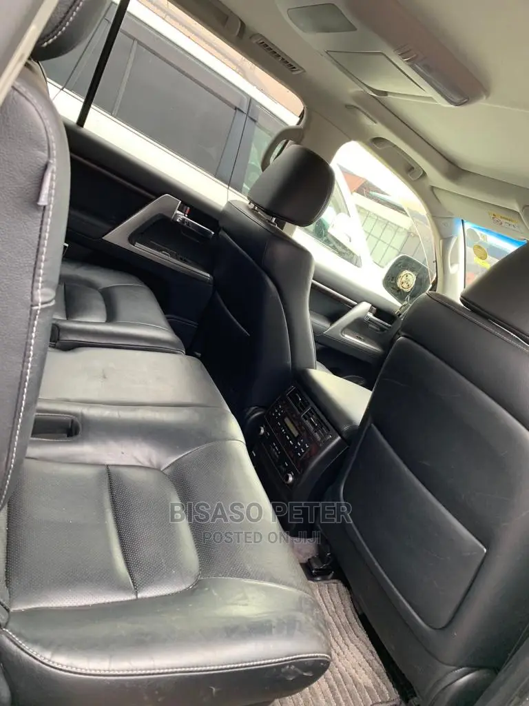 Toyota Land Cruiser Prado 2.7 I 2013 White