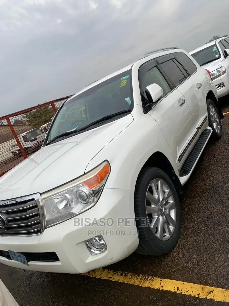 Toyota Land Cruiser Prado 2.7 I 2013 White