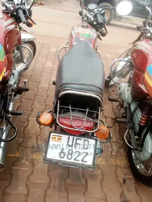 Bajaj Boxer 100 2017 Red