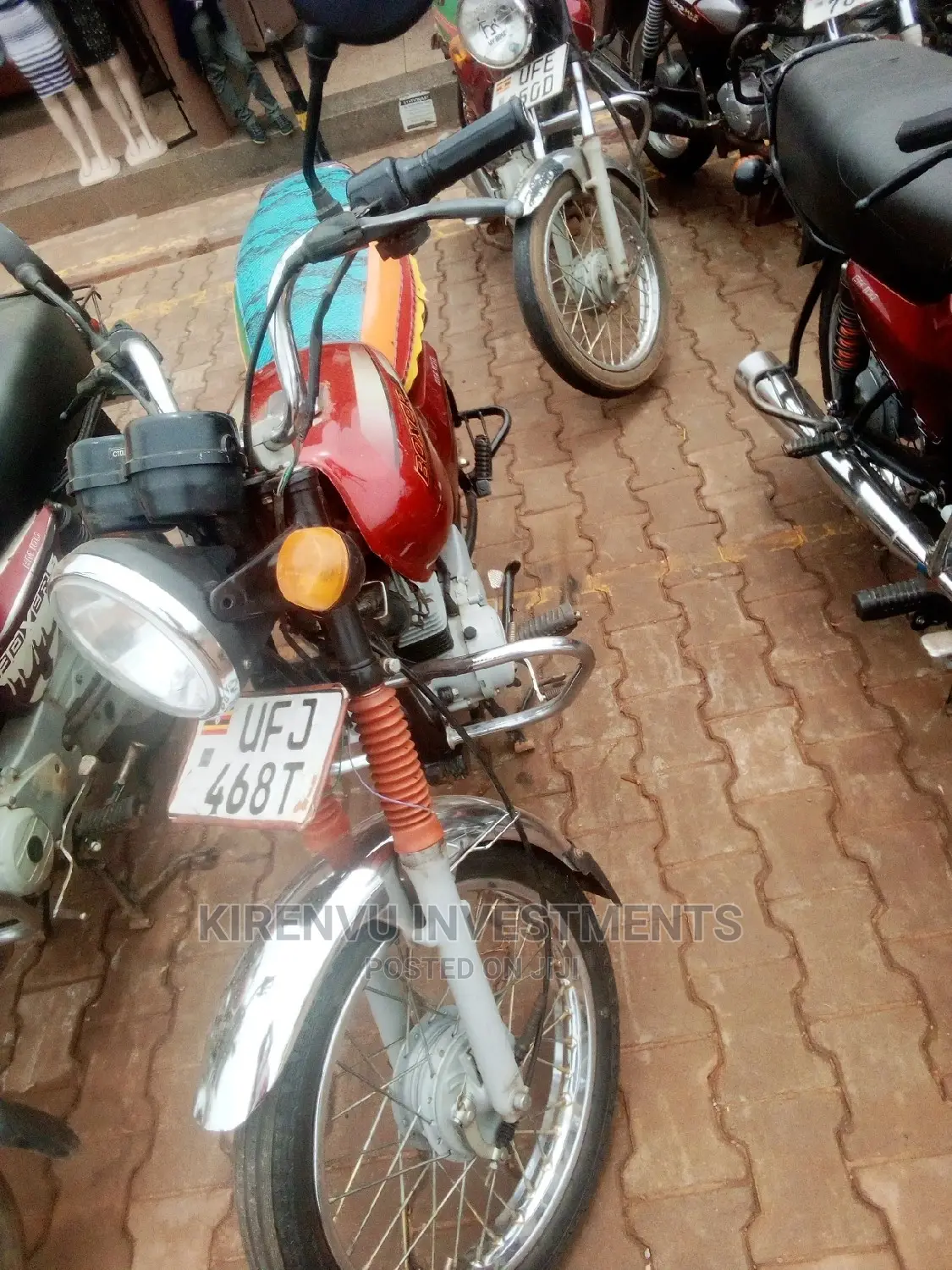 Bajaj Boxer 125 2018 Red