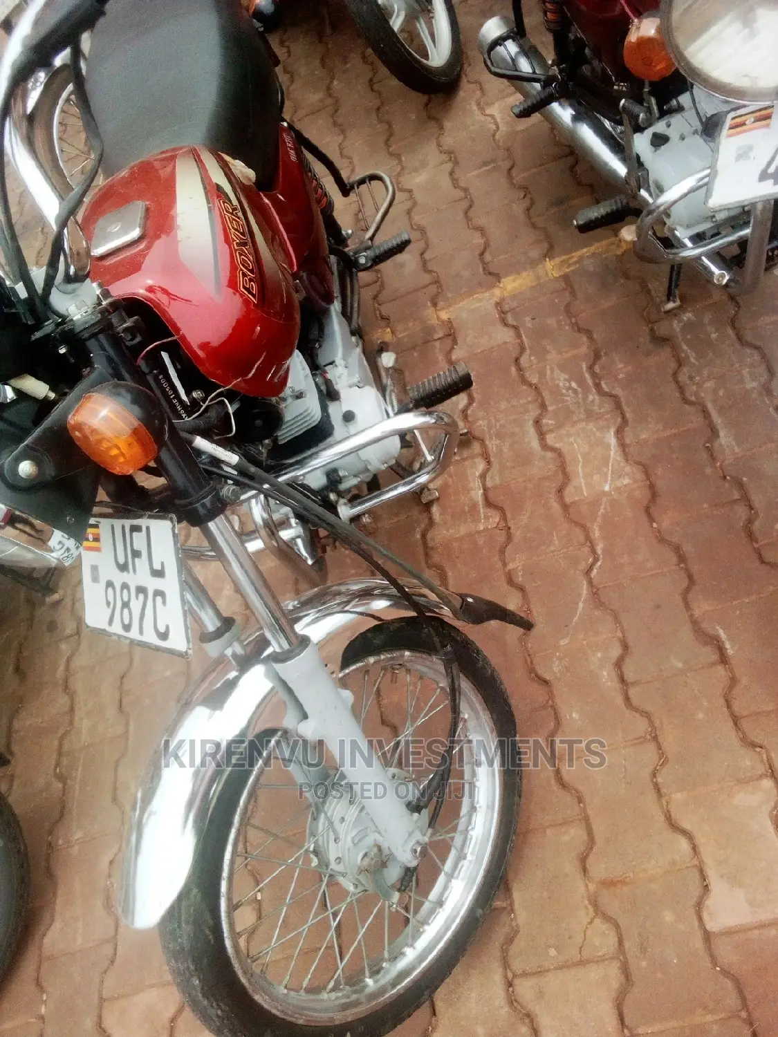 Bajaj Boxer 100 2019 Purple