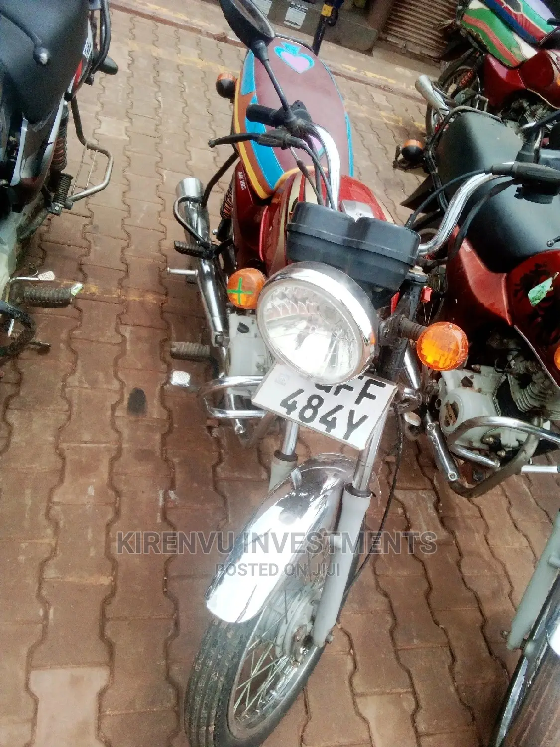 Bajaj Boxer X125 2018 Red