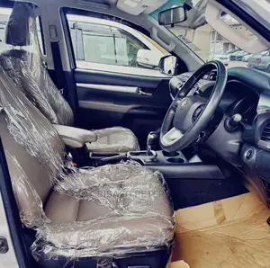 Toyota Hilux 2017 Silver