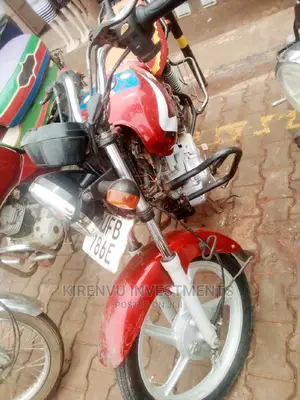 TVS HLX 125 2017 Red