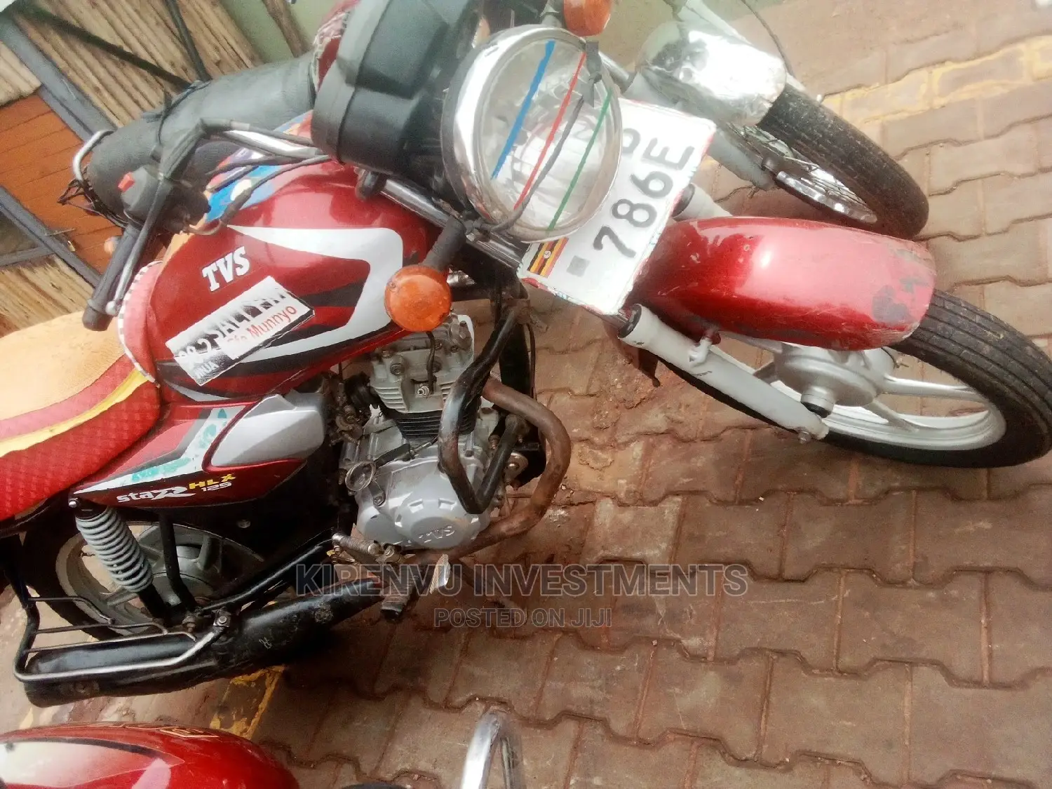 TVS HLX 125 2017 Red