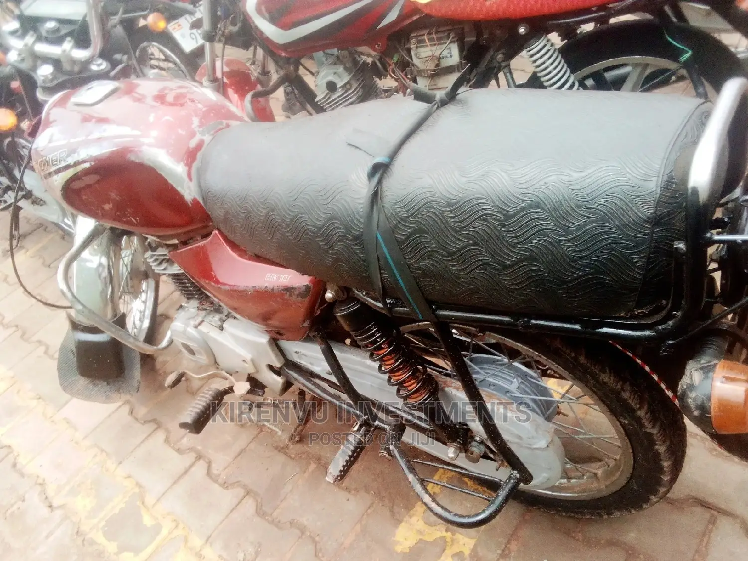Bajaj Boxer 100 2012 Red