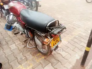 Bajaj Boxer 125 2013 Red