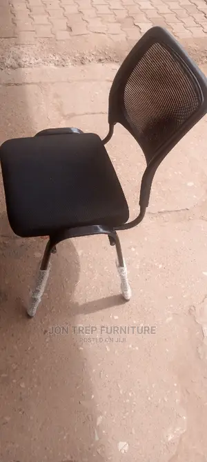 Mesh Vister Chair