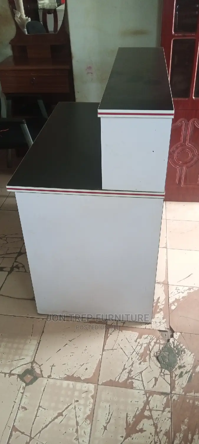 Reception Table