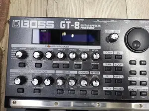 Boss Gt-8 Multi Effects Pedal