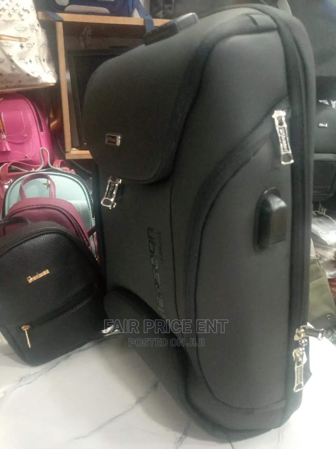 Vip Classy Original Laptop Bag Medium ( Black)
