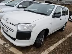 Toyota Probox 2014 White